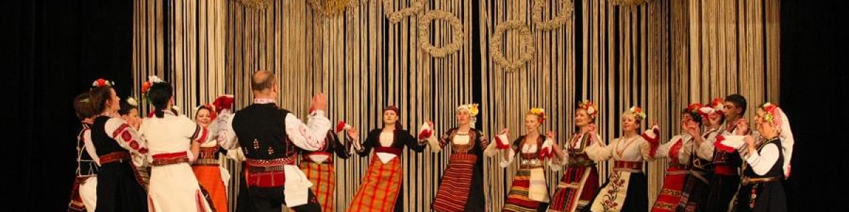 IV КУКЕРСКИ ПРАЗНИК „ФЕВРУАРСКА ПЛЕТЕНИЦА“ ИЗПЪЛНИ КОНЦЕРТНАТА ЗАЛА